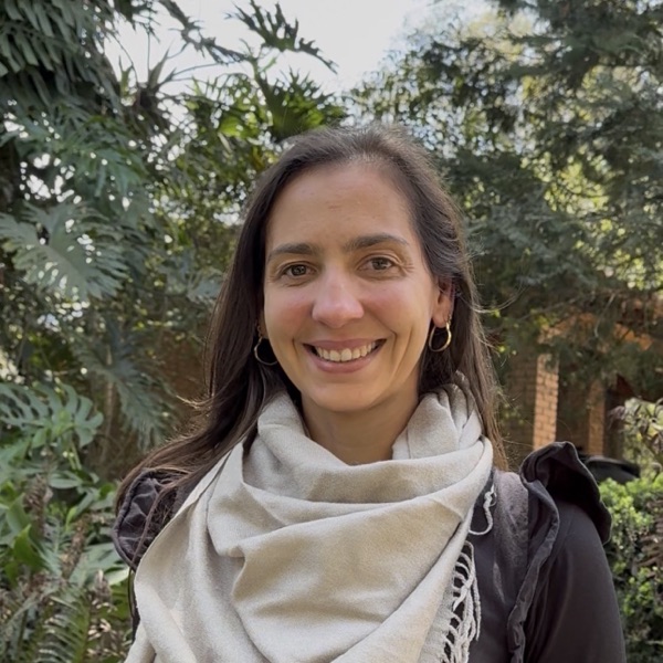 Dra. Calena Paixão